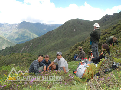 Dagala Thousand Lakes Trekking